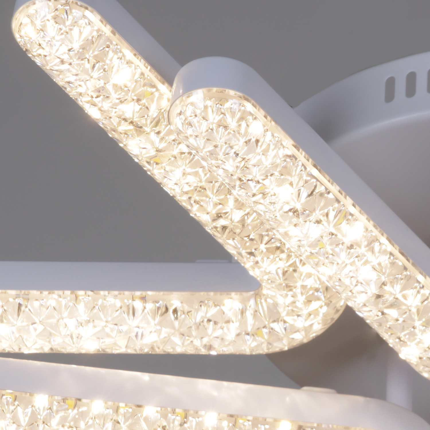 Люстры светодиодные 72190-0.3-06 WH светильник потолочный